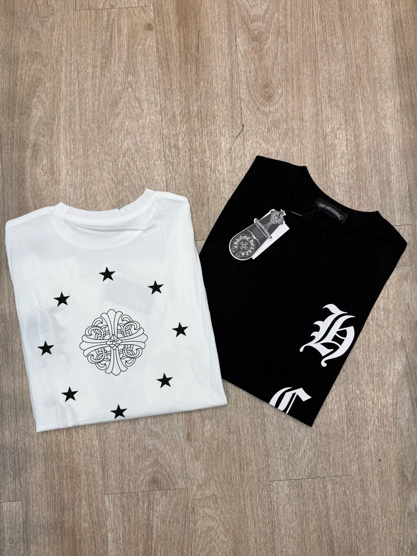 P178 ChromeHeart·25ss new Sanskrit letter printed thin sun protection long-sleeved top✅✅✅Ready stock Focus on quality and compare at will Size: S M L Color: Black White